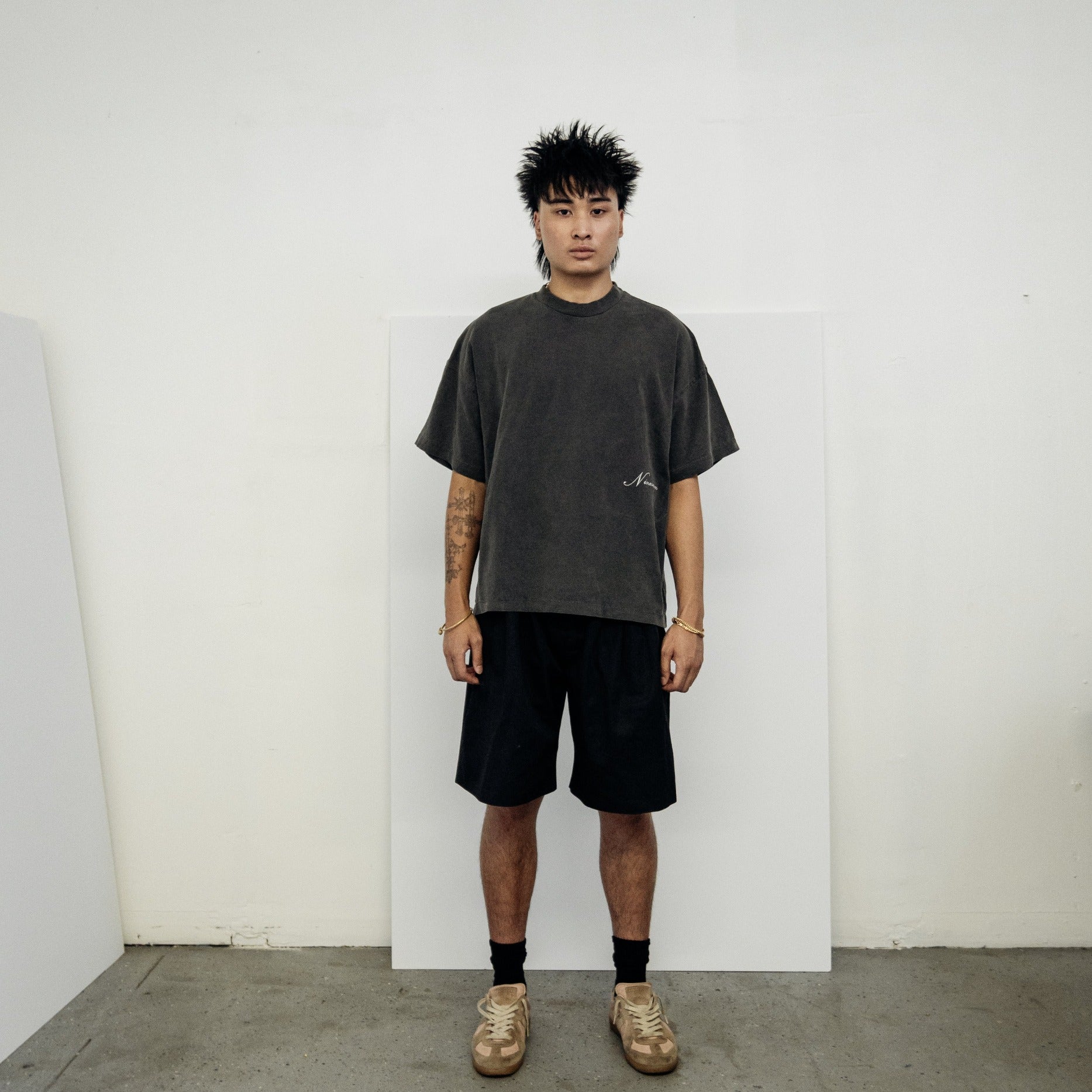 NS Tee, Charcoal